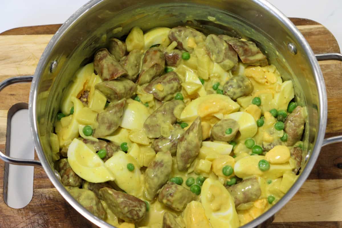 Eggs are added to the saucepan